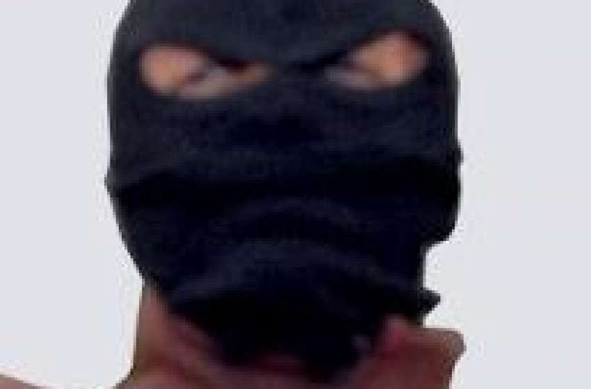 Rapina in agenzia di viaggi