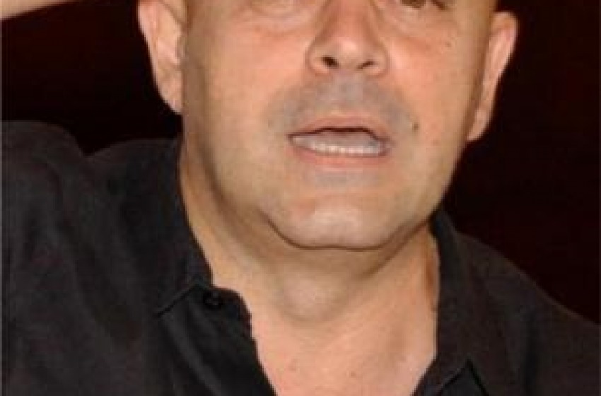 Gli artisti e i colori politici