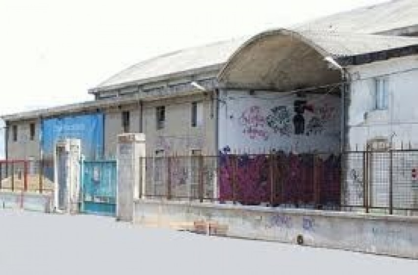 Blitz "mascista" sull'Ex Cofa