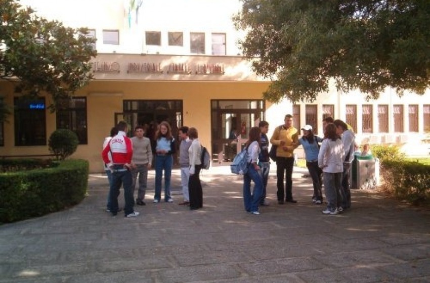 "Prendi la strada giusta"