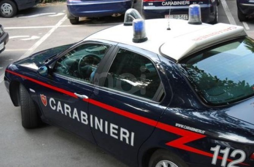 Arrestato falegname 19enne