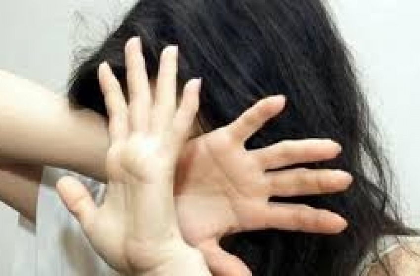 Stalker ai domiciliari per persecuzioni ad una coppia