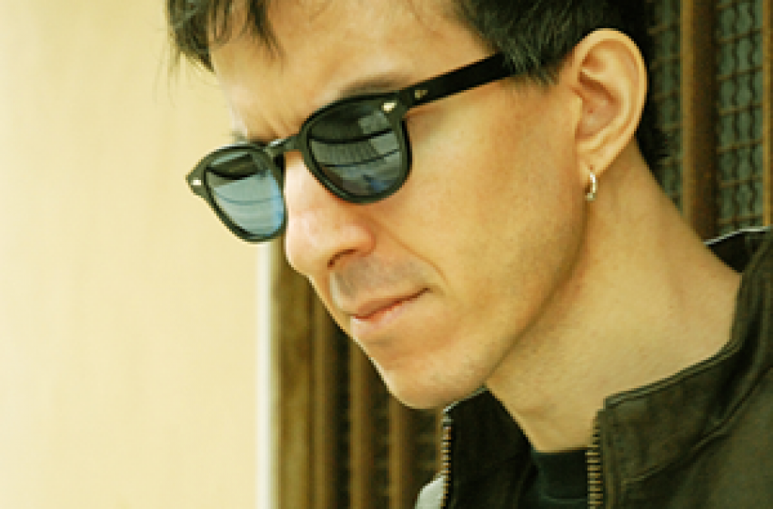 Musica. Francesco Serra spopola nel web