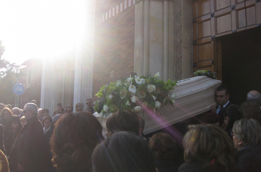 Col cuore in mille pezzi