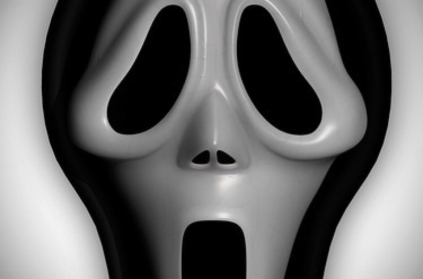 19enne col vizio del furto