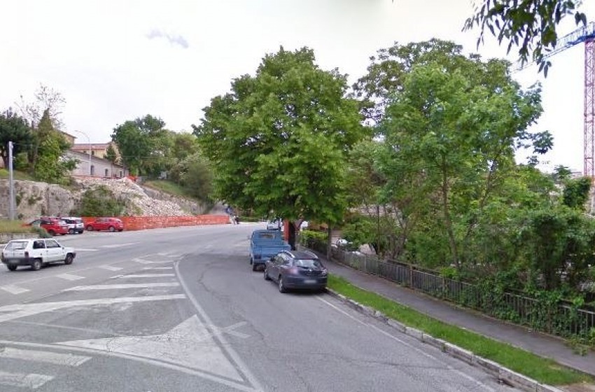 Blitz dell'Antidroga in via Corrado IV. Arrestati due giovani per spaccio