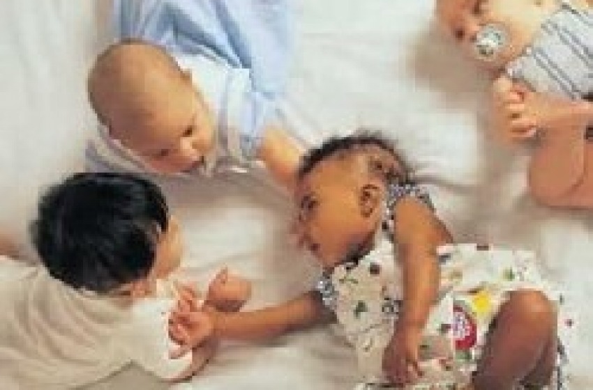 Natalità, parla la scienza