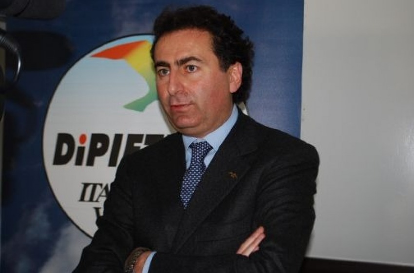 La guerra dell'Italia dei Valori in Regione