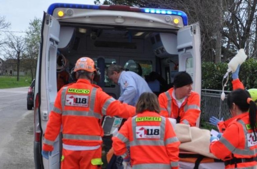 Pensionato investito sul lungomare a Tortoreto, è grave