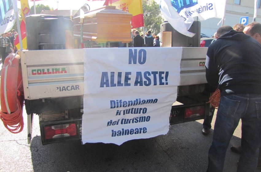 La protesta dei balneatori