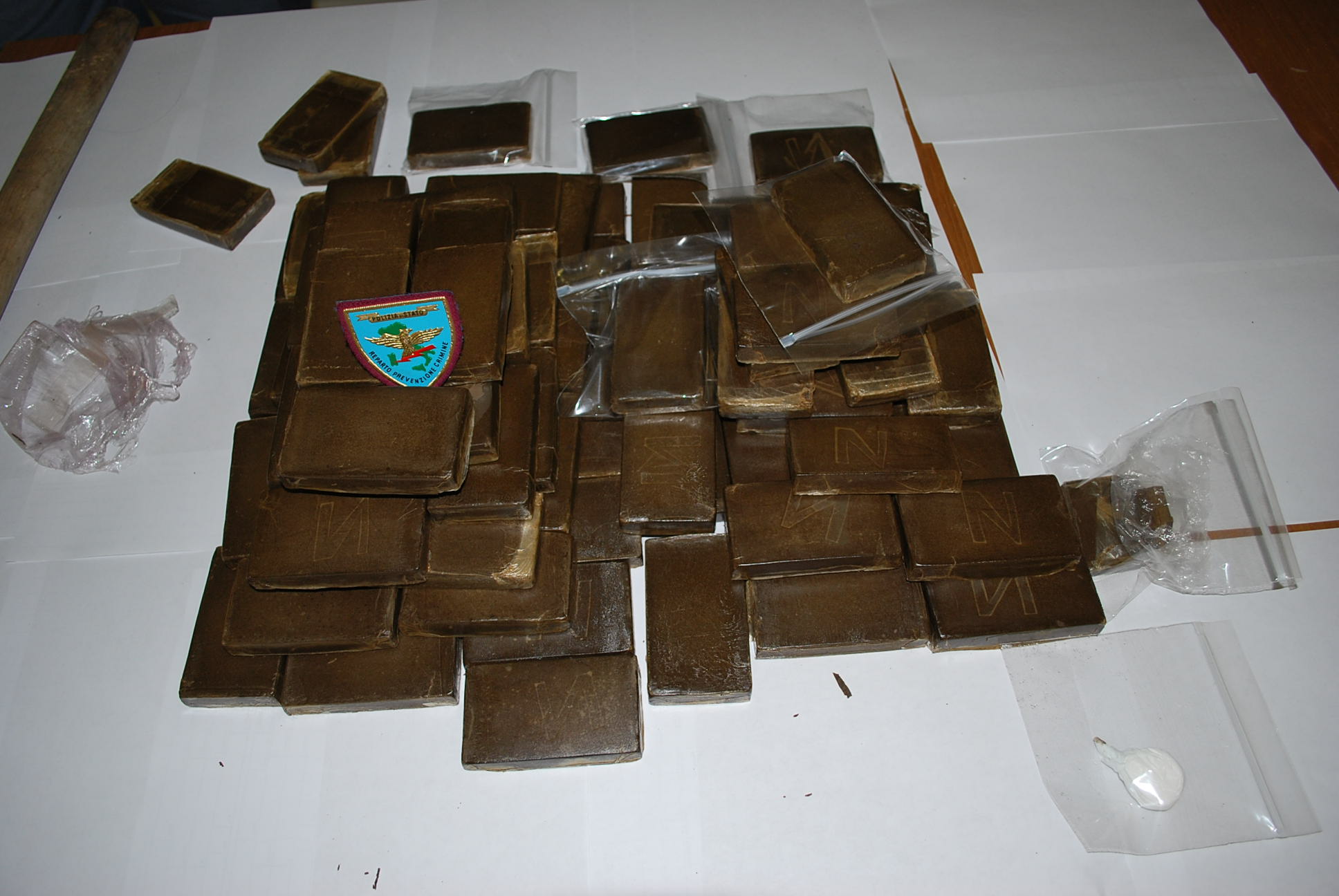 droga spoltore 7,5 kg panetti hashish